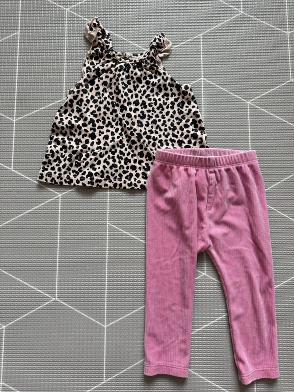 Old Navy|Baby girl boho set,Leopard Print Tank Top & Pink Ribbed velour Leggings